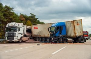 Lkw-Unfall bei Berkhof sorgt für stundenlange Sperrung der A7